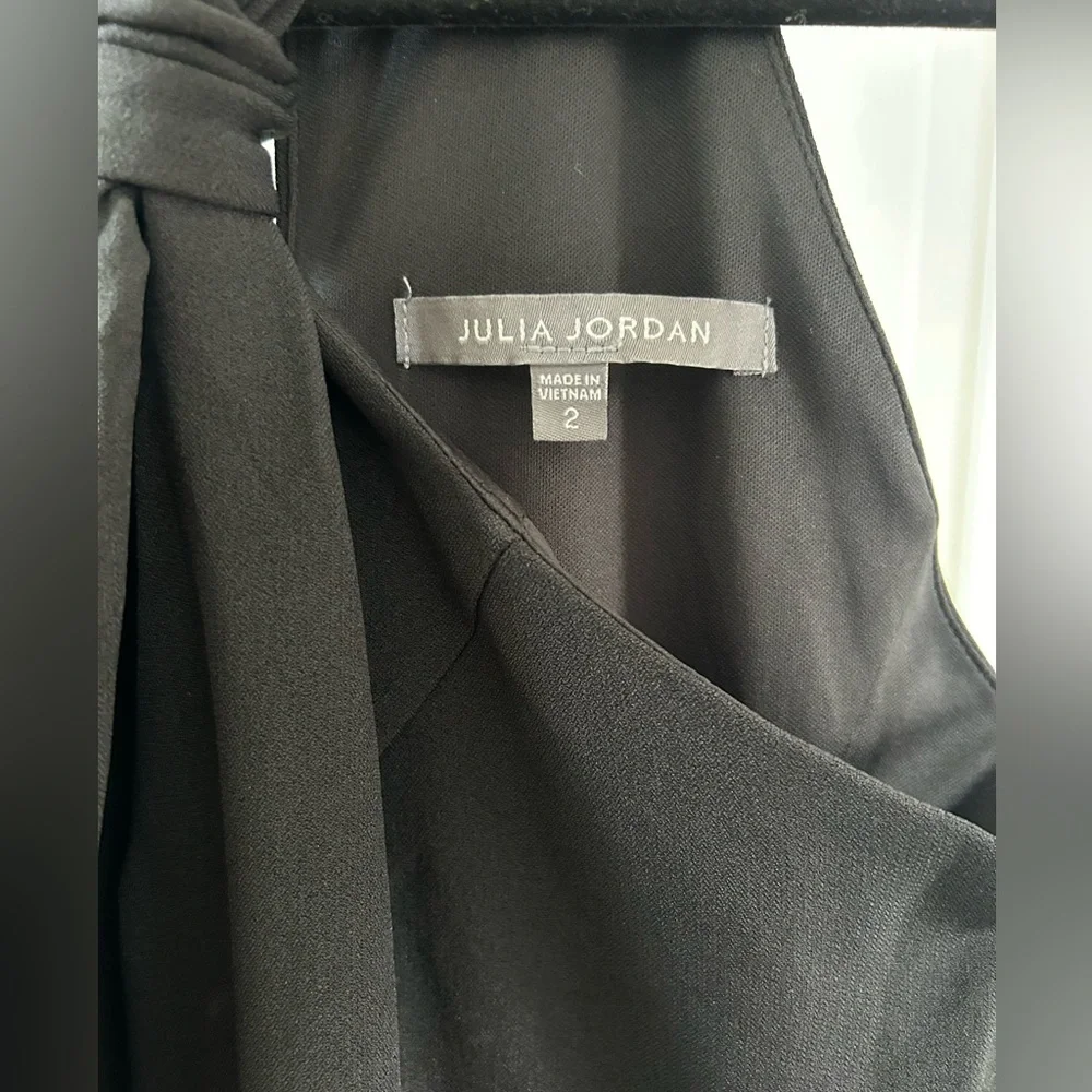 Julia Jordan KNOT NECK JUMPSUIT - Picture 8 of 9